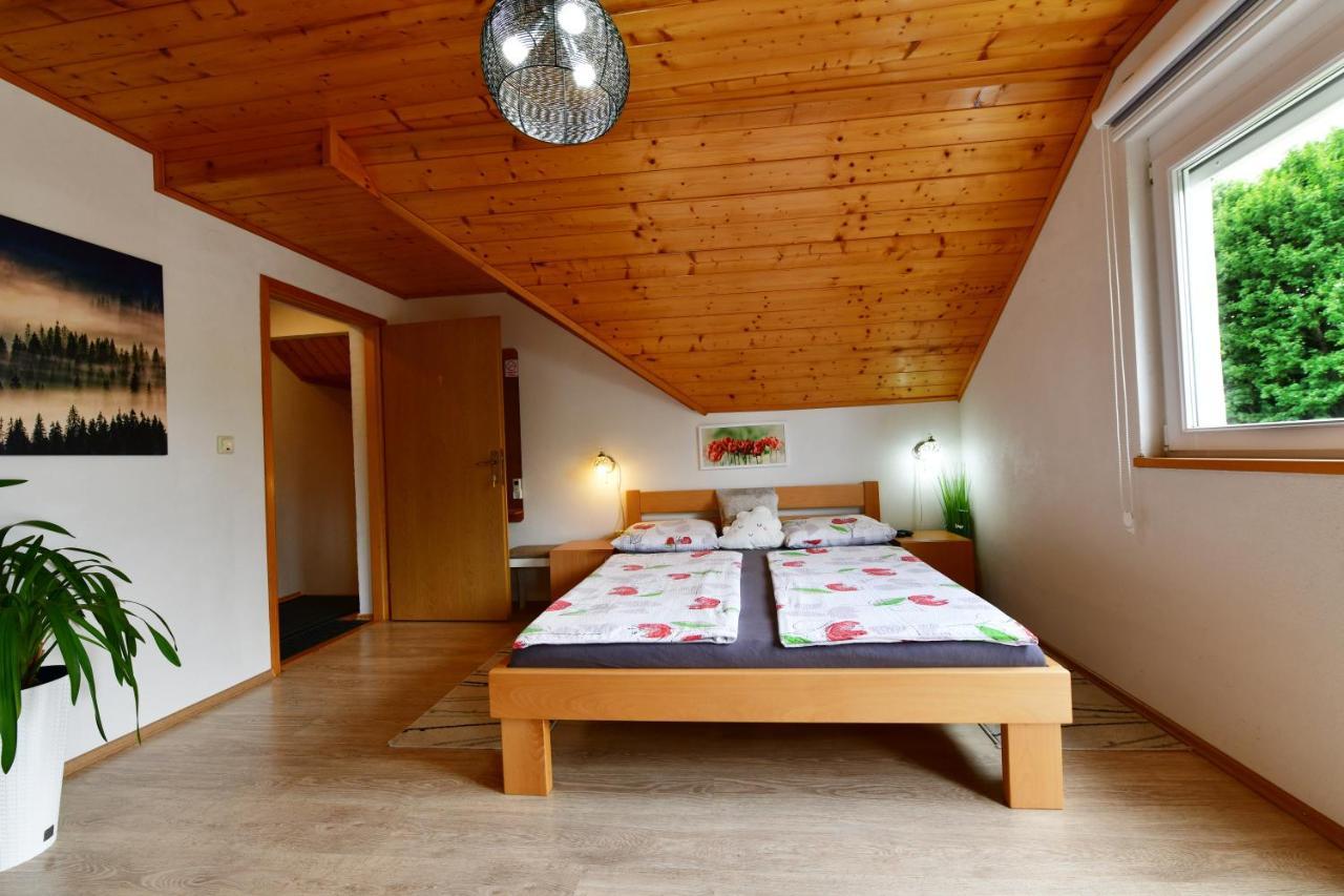 Rooms Toni Seliste Dreznicko Εξωτερικό φωτογραφία