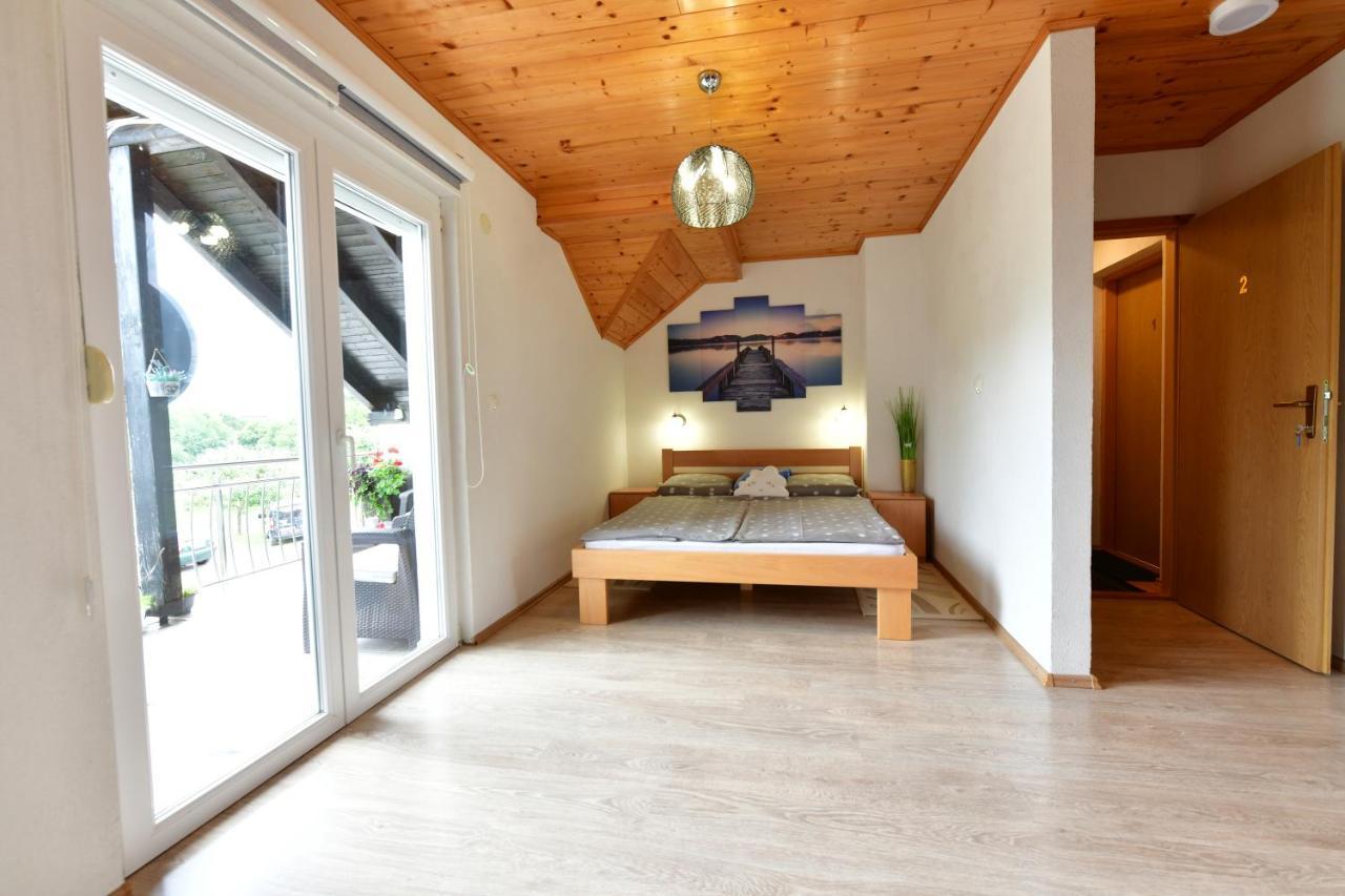 Rooms Toni Seliste Dreznicko Εξωτερικό φωτογραφία